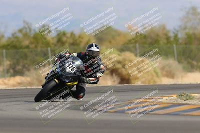 media/Nov-05-2022-SoCal Trackdays (Sat) [[f8d9b725ab]]/Turn 2 (1120am)/